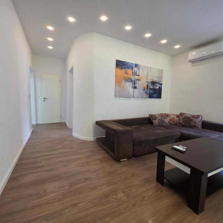 Apartmani Bujrum - One-Bedroom Premium Apartment - 2