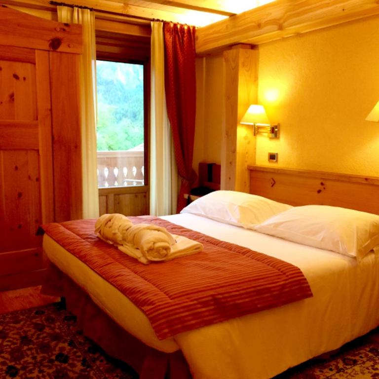 Eco Wellness Hotel Notre Maison - Camera Standard Matrimoniale/Doppia con Letti Singoli - 1