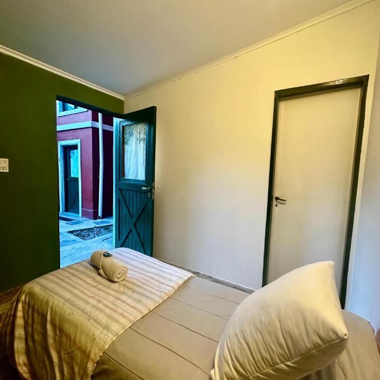 Amancay, Hostal Patagonico - Habitación Individual Económica - 2