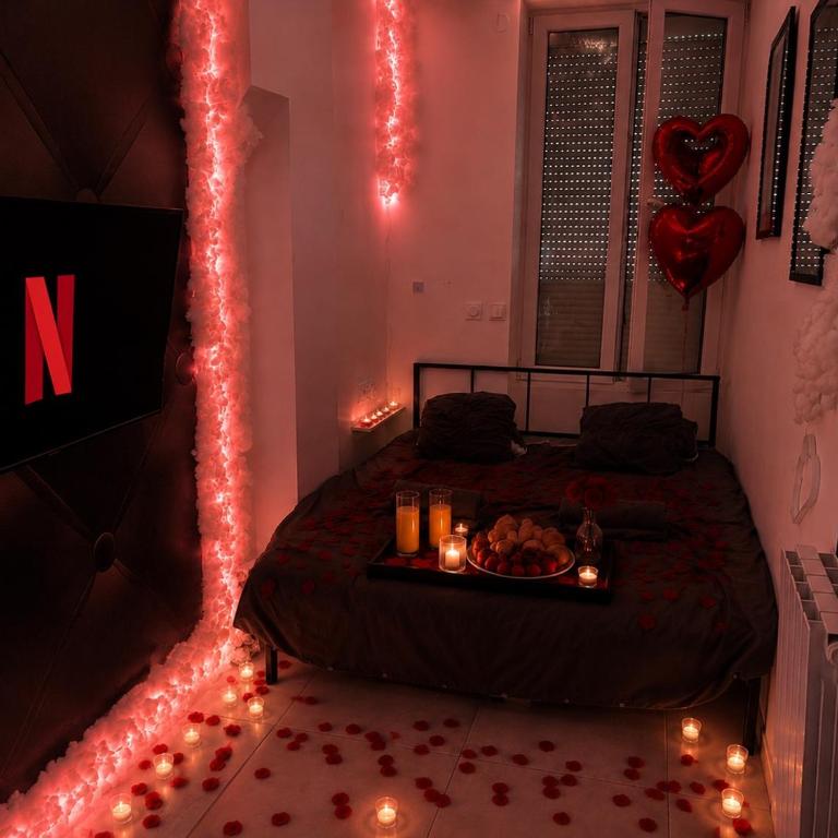 Cocon romantique Jacuzzi privatif et Netflix Lyon - Apartment mit 1 Schlafzimmer - 1