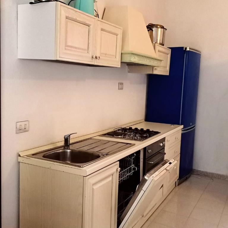 Affitta camere e appartamenti da Gigi e Antonella - Appartamento con 2 Camere da Letto - 4