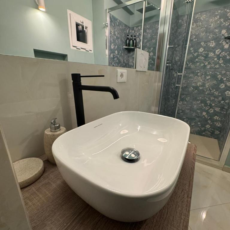 Pantheon Apartment, vicino a Fontana di Trevi - Appartamento con 1 Camera da Letto - 7