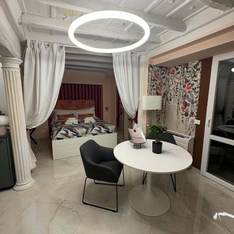 Pantheon Apartment, vicino a Fontana di Trevi - Appartamento con 1 Camera da Letto - 70