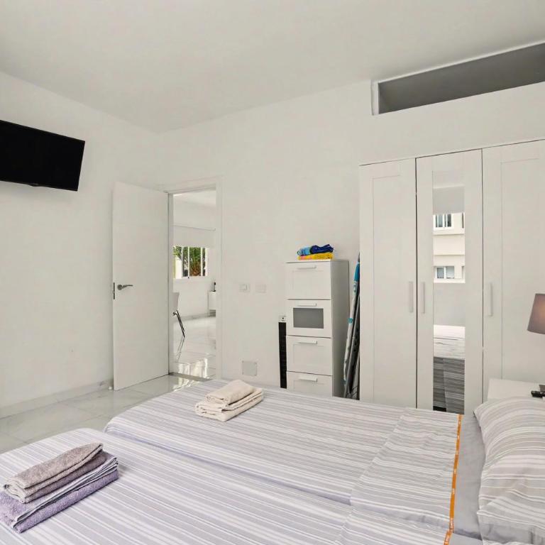 1-bedroom New beach apartment - Apartamento Superior de 1 dormitorio con balcón - 7