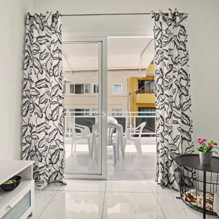 1-bedroom New beach apartment - Apartamento Superior de 1 dormitorio con balcón - 19