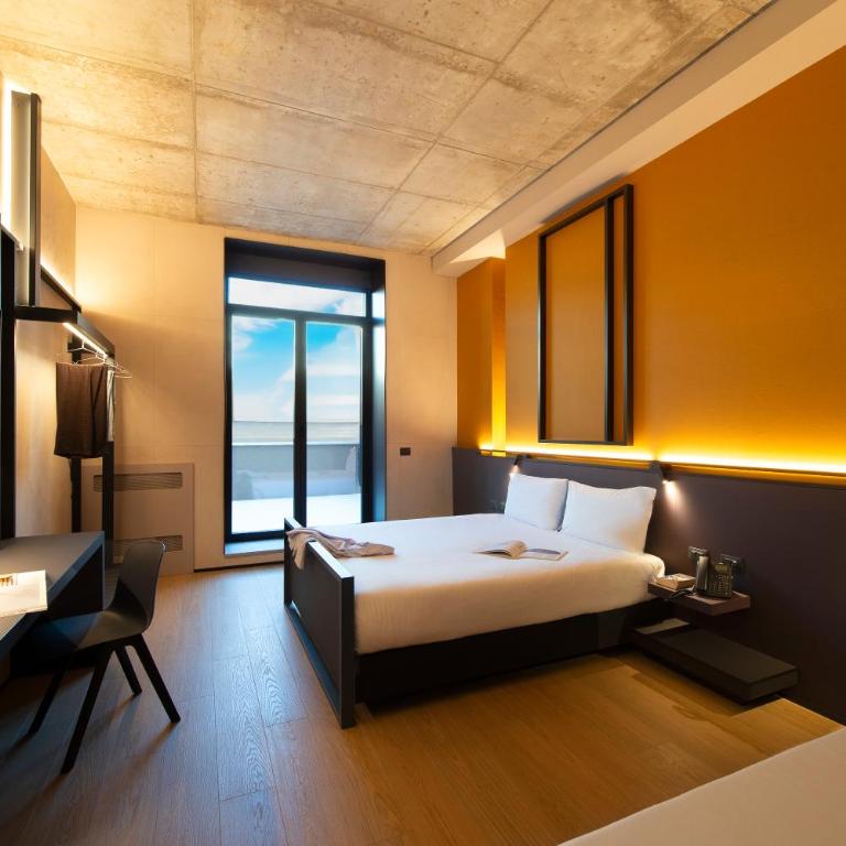 Breda Suites Hotel Milano - Camera Tripla con Patio - 3