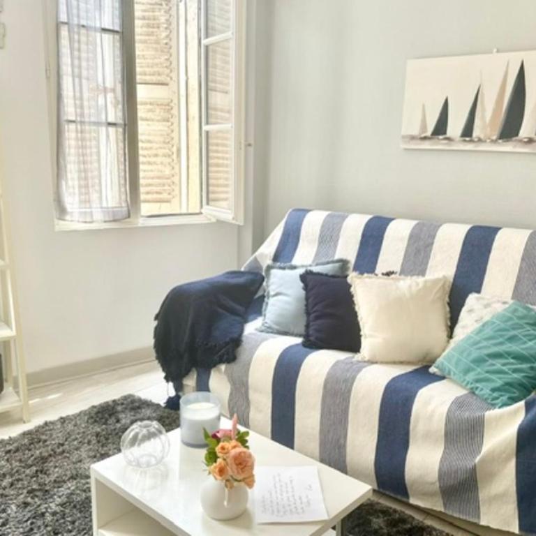 Bright duplex 50m from the port of La Rochelle - Apartamento - 2
