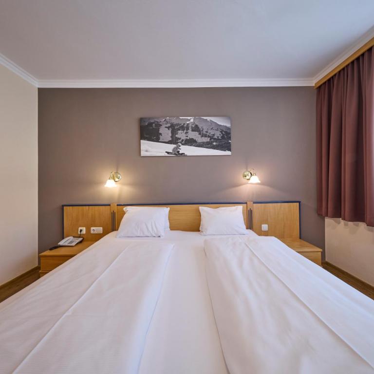 Hotel Bärenbachhof - Doppelzimmer mit Balkon - 1