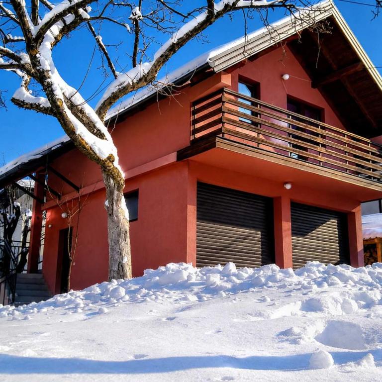 Sweet House, 2 Bedrooms, Free Parking, Near Sarajevo & Jahorina - Apartman - 13