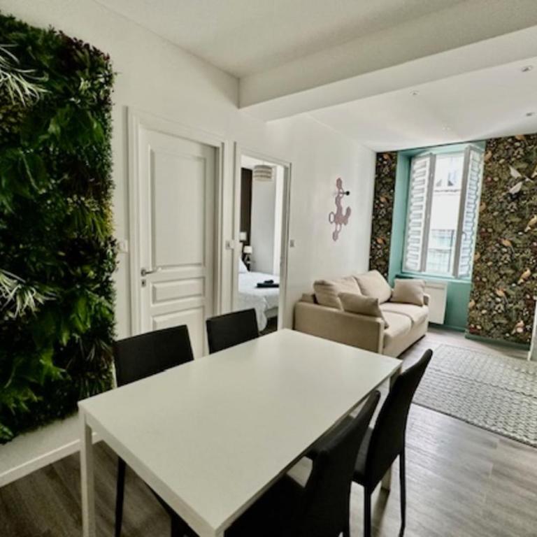 Apartment 3p with Wifi at the foot of the Old Port - Appartement - 3
