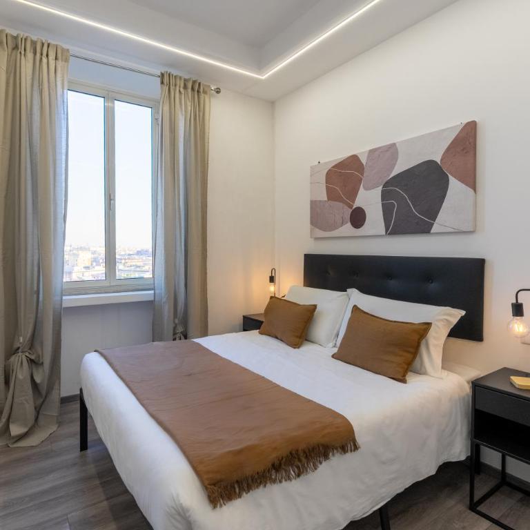 ReRent Rooms - 36 Trionfale Guesthouse - Camera Tripla Classic - 1