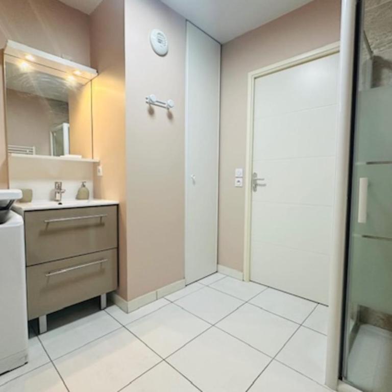 Beautiful apartment - near the beach - Appartamento - 9