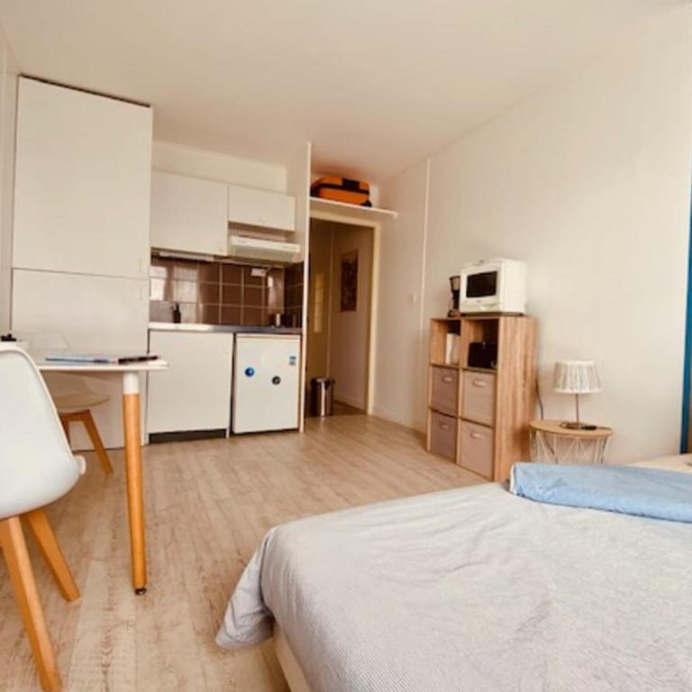 Cosy apartment 5 min to the center of La Rochelle - Appartamento - 5