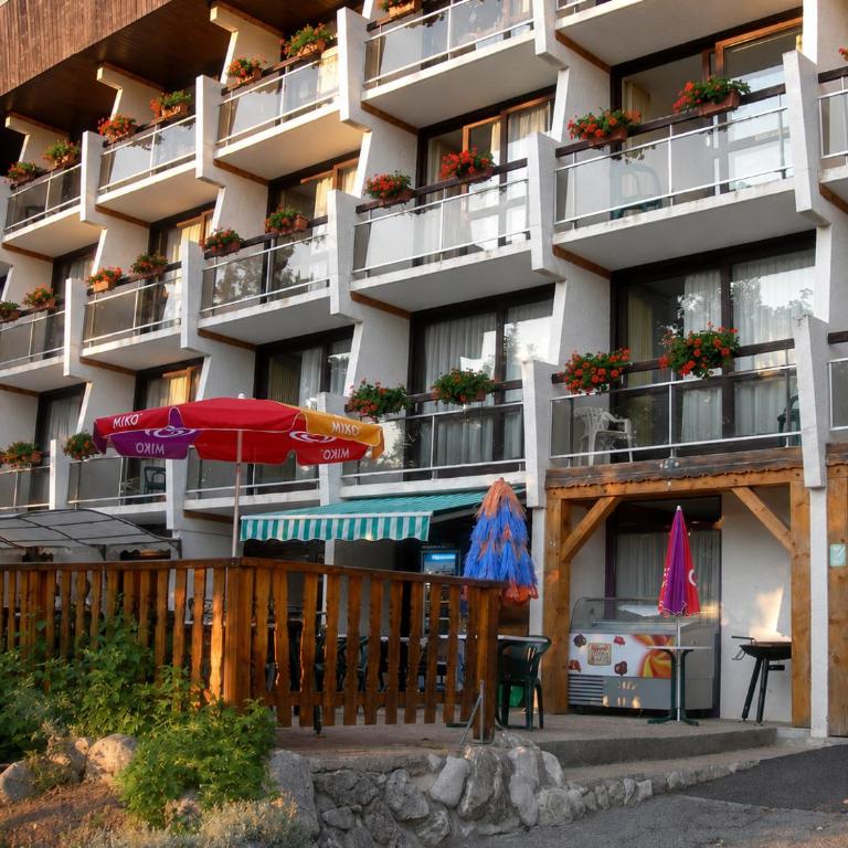 Studio chaleureux, proche des randonnées et pistes de VTT - Monolocale con Balcone - 19