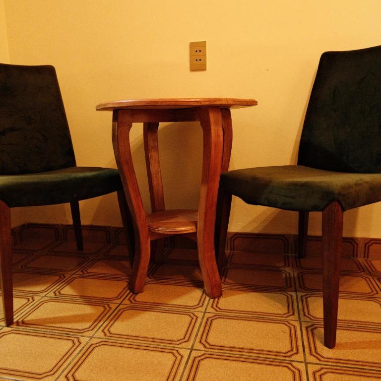 Hotel Pata y Perro - Family Room with Private Bathroom - 6