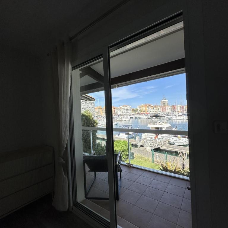 Splendide Marina sur l'Ile Saint-Martin - Villa - 35