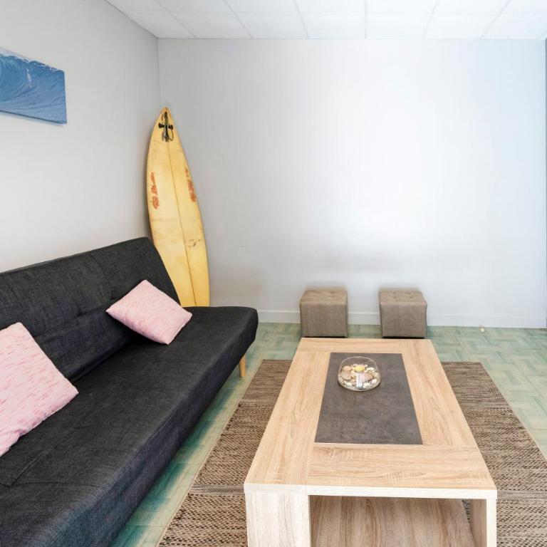 Appartement Arrantzaleak - Two-Bedroom Deluxe Apartment with Garden View - 5