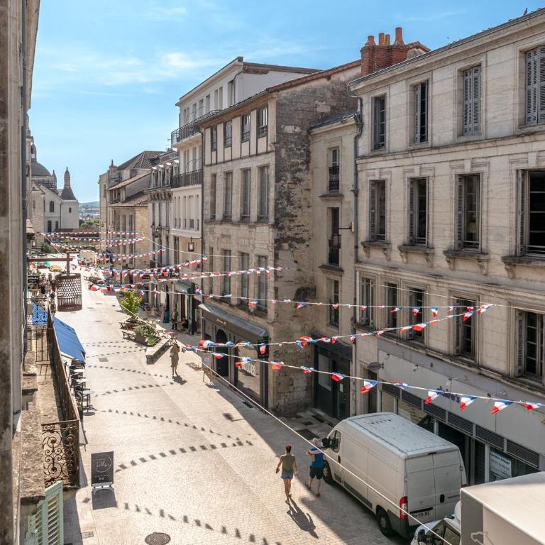 LA SUITE PRESTIGE TAILLEFER - Appartement centre historique 50 m2 - Apartamento de 1 dormitorio - 5