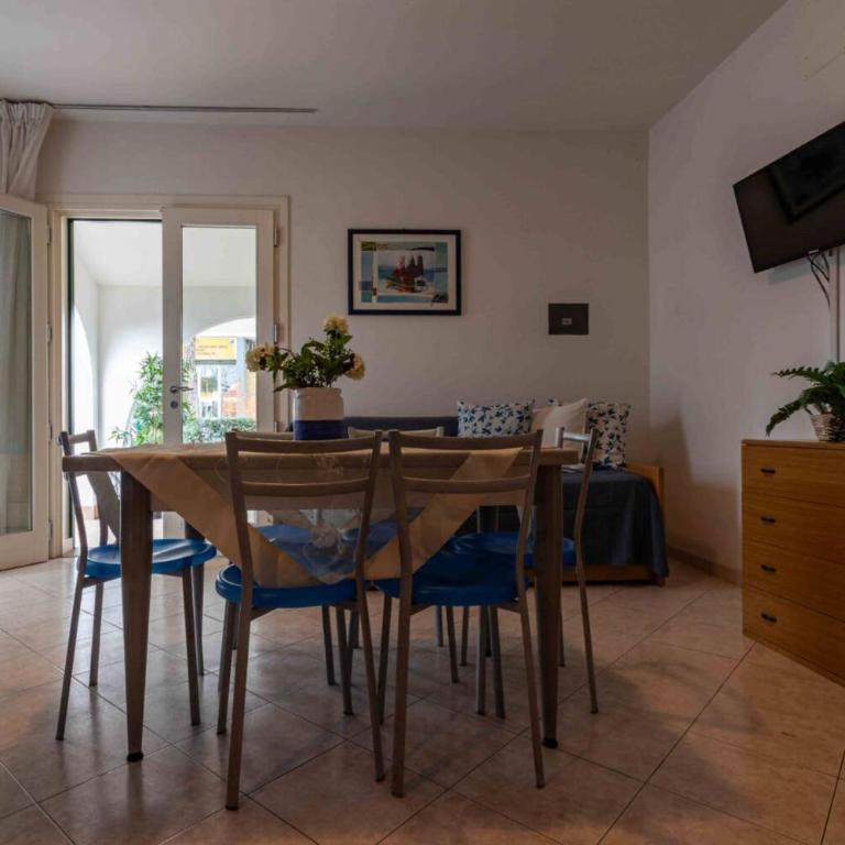Amazing villa with private garden in Bibione - Apartment - 9