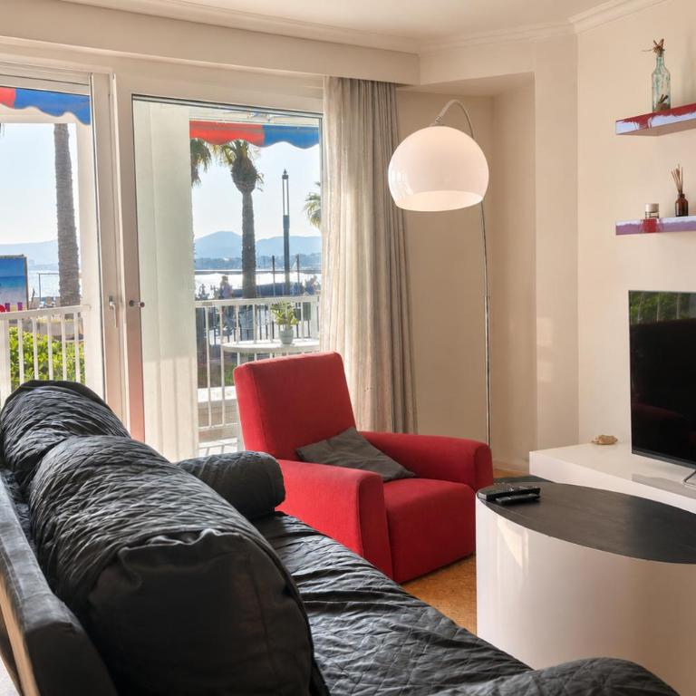 Atardecer a Pie de Playa, Salou - Apartamento con vistas al mar - 14