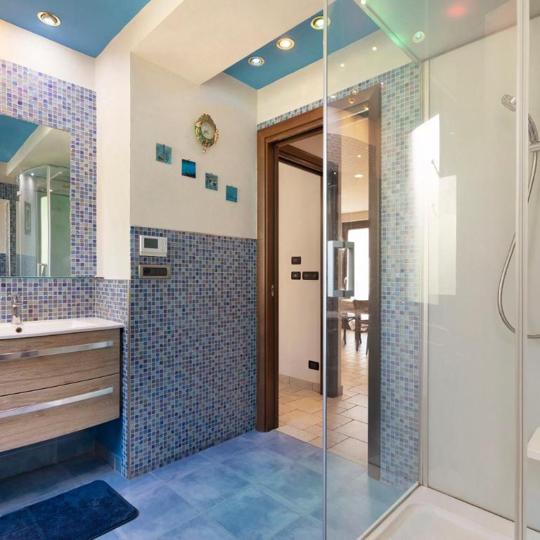 Chez Porliod - Appartamento Deluxe con 2 Camere da Letto e Balcone - 15