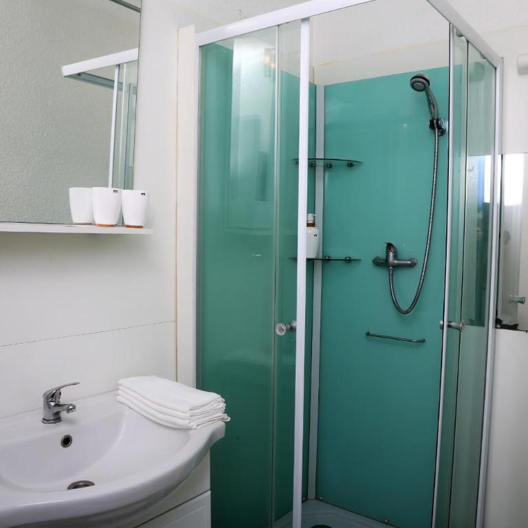 Beautiful cocoon with shared pool in Le Barcarès - Apartamento - 9