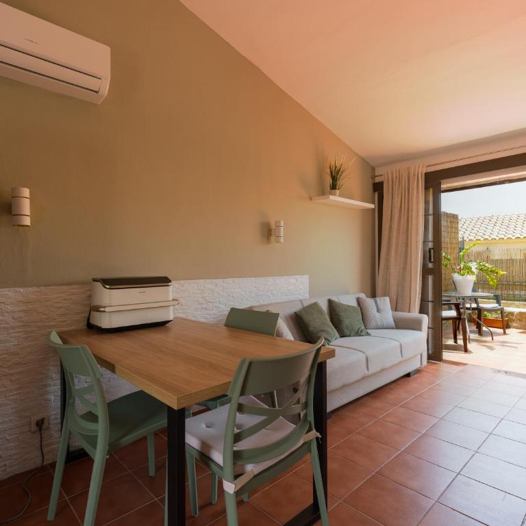 Sunny Haven - One-Bedroom Apartment - 14