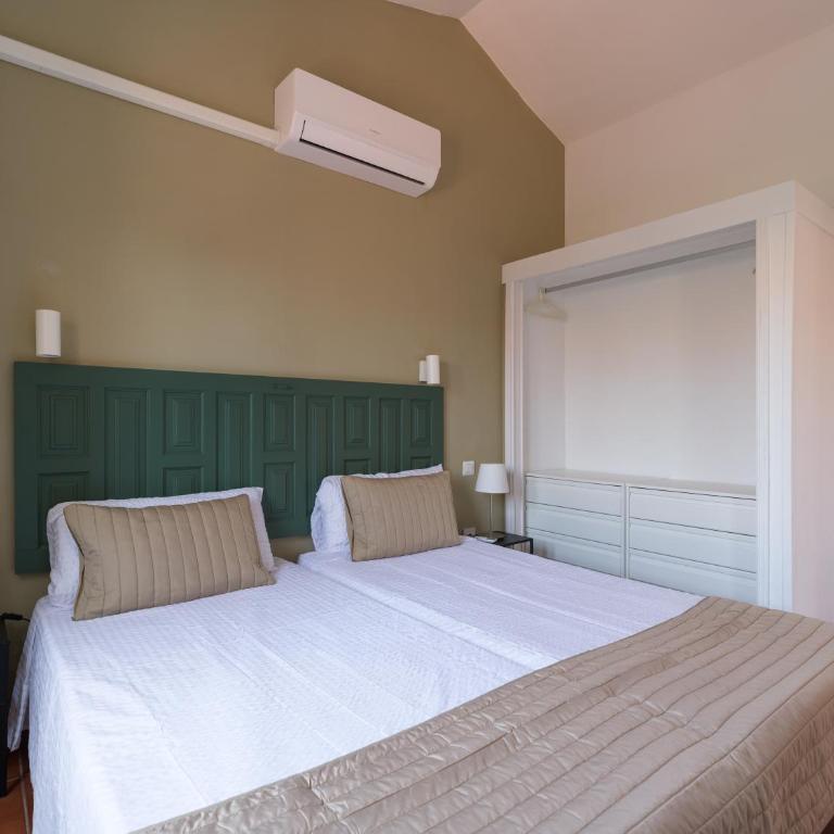 Sunny Haven - One-Bedroom Apartment - 17
