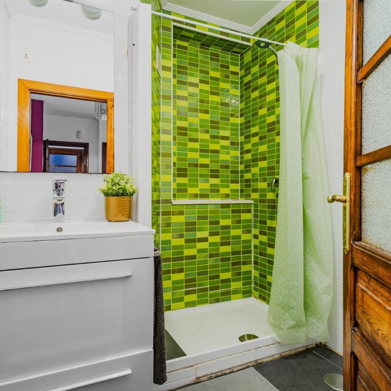 Little Yellow House - Casa - 17