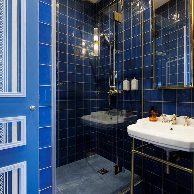 La Suite du Paon - Heart of Paris with AC - Two-Bedroom Apartment - 8