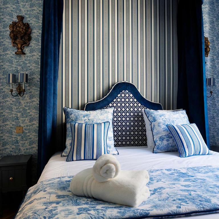 La Suite du Paon - Heart of Paris with AC - Two-Bedroom Apartment - 67