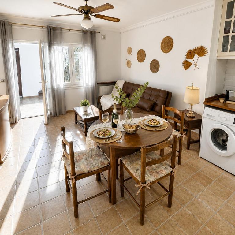 Apartamento MASFERRER, con Patio Privado y Aire Acondicionado - One-Bedroom Apartment - 3