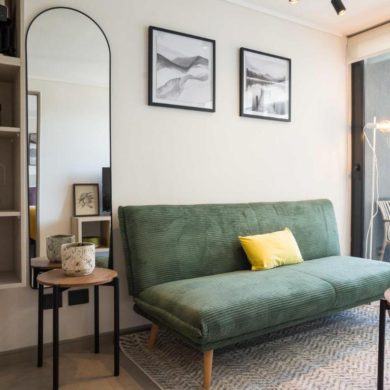Cozy 1BR Getaway for Three in Vibrant Nunoa - Apartment - 24
