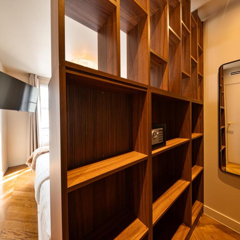 Appart'Hôtel Lou Suites - Appartement - 6