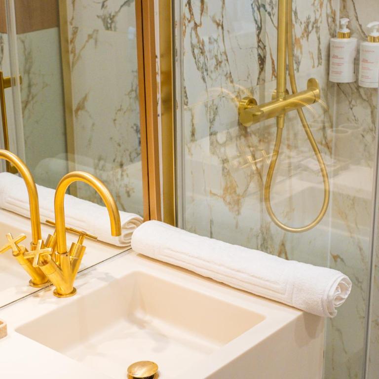 Appart'Hôtel Lou Suites - Appartement - 33