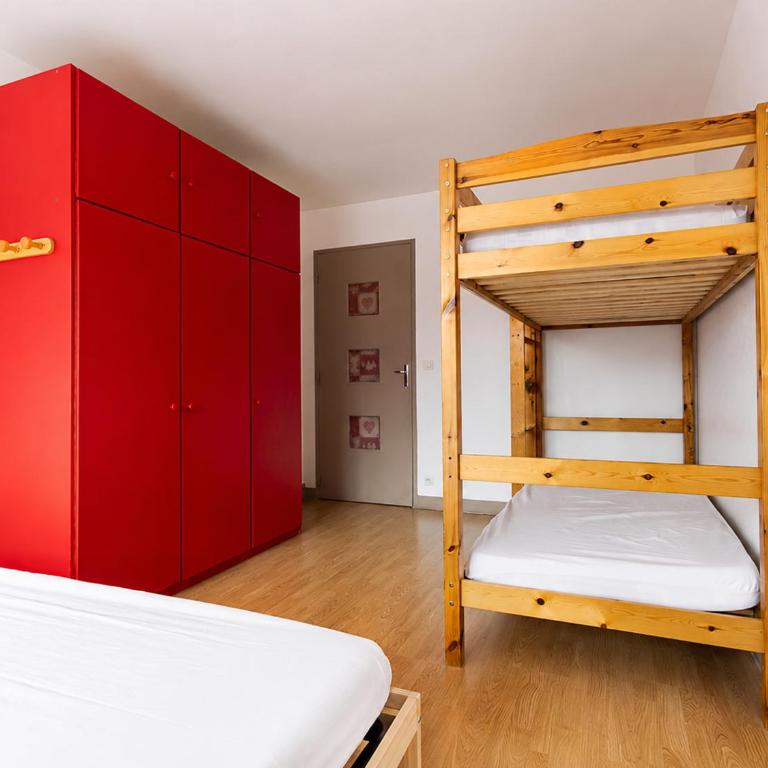 Appartement avec balcon, centre - proche commerces - Appartement 2 Chambres - 13