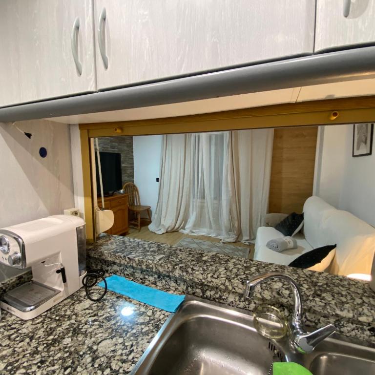 Apartamento Moderno Playa de Gandía Vistas al Mar Piscina Pádel y WIFI 4 PAX - Apartamento de 1 dormitorio - 10