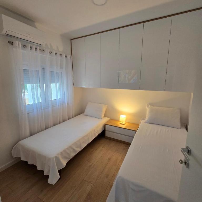 Tara Apartments - Apartman sa 2 Spavaće Sobe i Terasom - 11