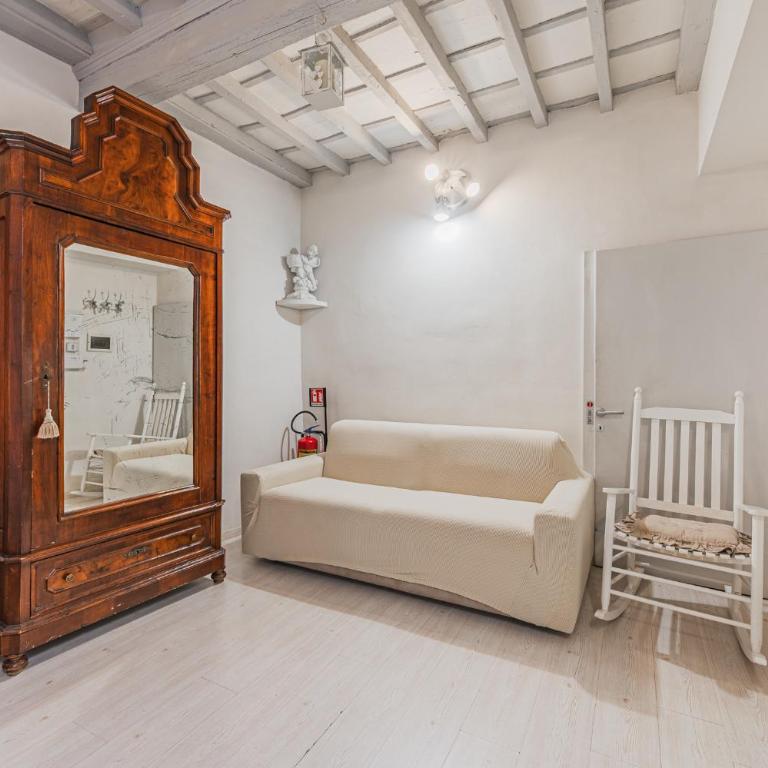 Happy Florence Santa Croce 2 - One-Bedroom Apartment - 9