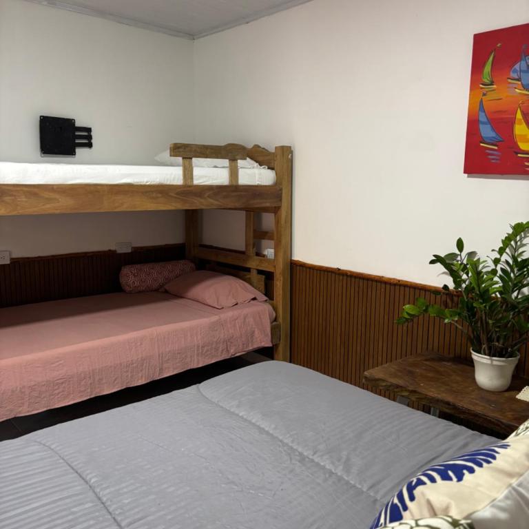 Pirita Beach House - Quadruple Room with Private Bathroom - 3