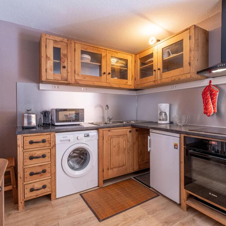 Beautiful 50m with 2 balconies and mountain view - Appartement - 4