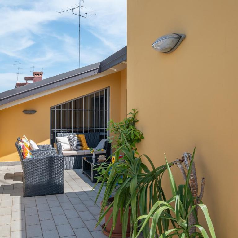 BolognaCentro 9 People Loft Private Lift and Terrace - Appartamento con 2 Camere da Letto - 30
