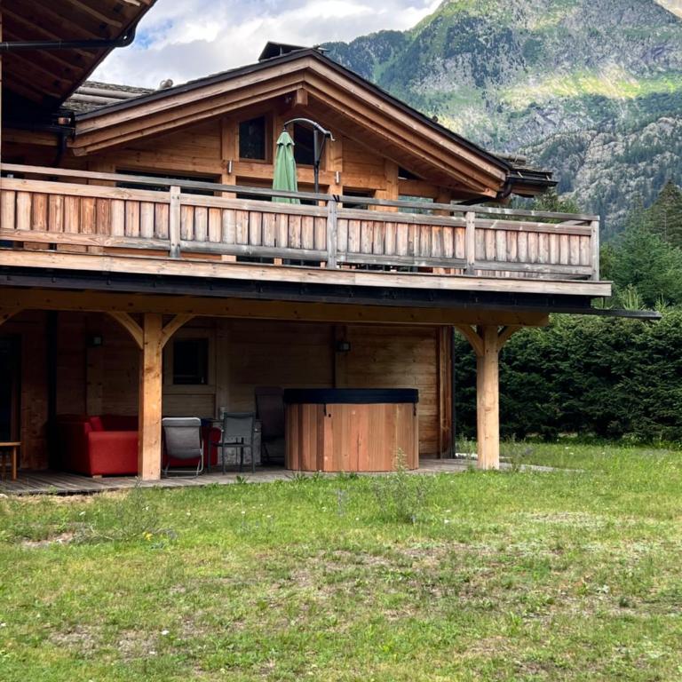 Chalet Isabelle Mountain lodge 5 stars 6 bedroom en suite sauna spa inox - Chalet - 2