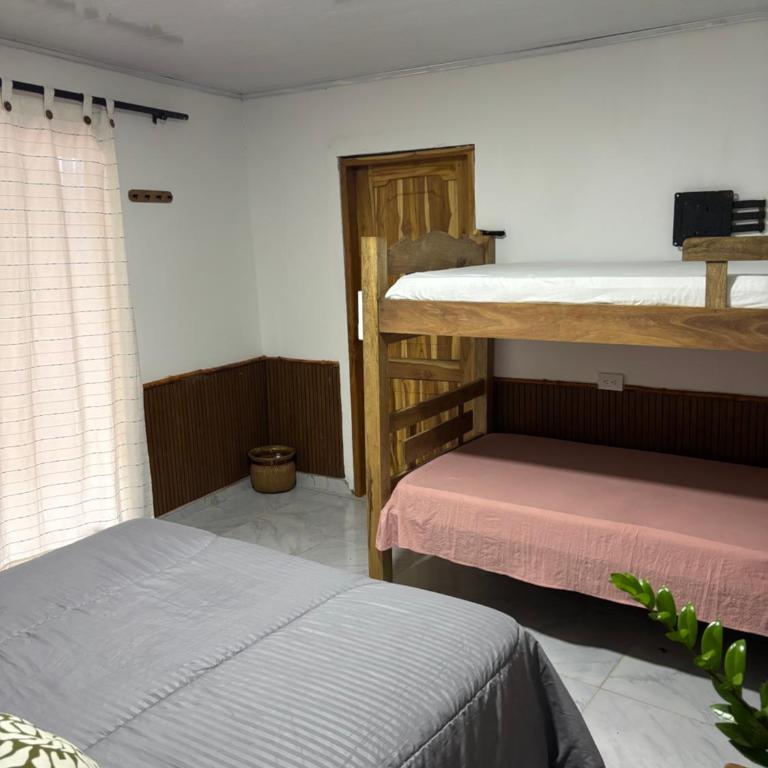 Pirita Beach House - Quadruple Room with Private Bathroom - 5