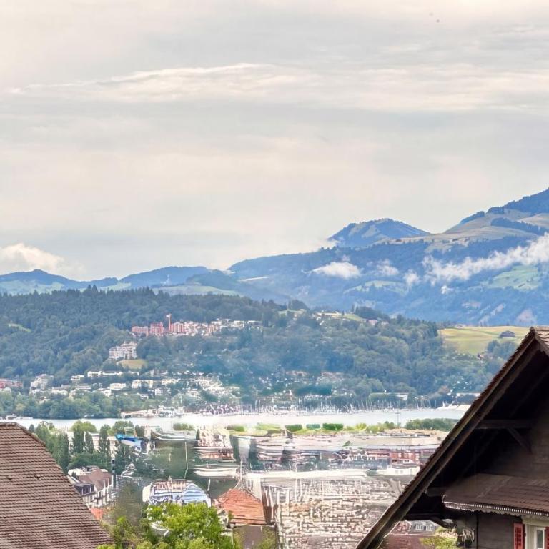 Chalet mit Seesicht & Pilatus-Panorama - Apartment mit 2 Schlafzimmern - 6