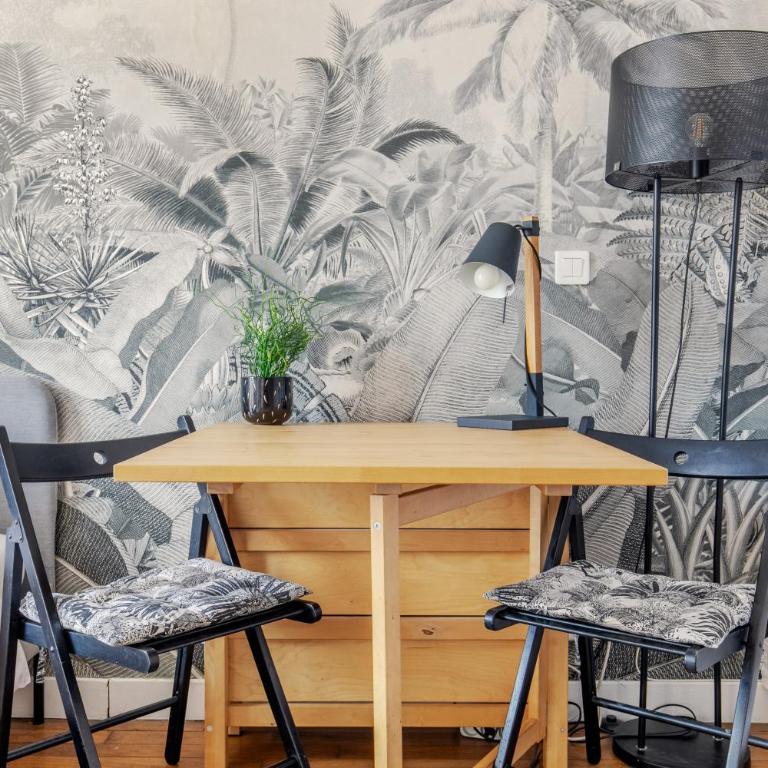 Cozy studio near Montmartre - One-Bedroom Apartment - 14