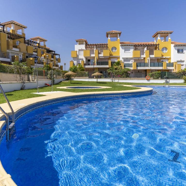 Atardeceres Mágicos Piscina y Parking Gratis - Apartamento de 2 dormitorios - 4