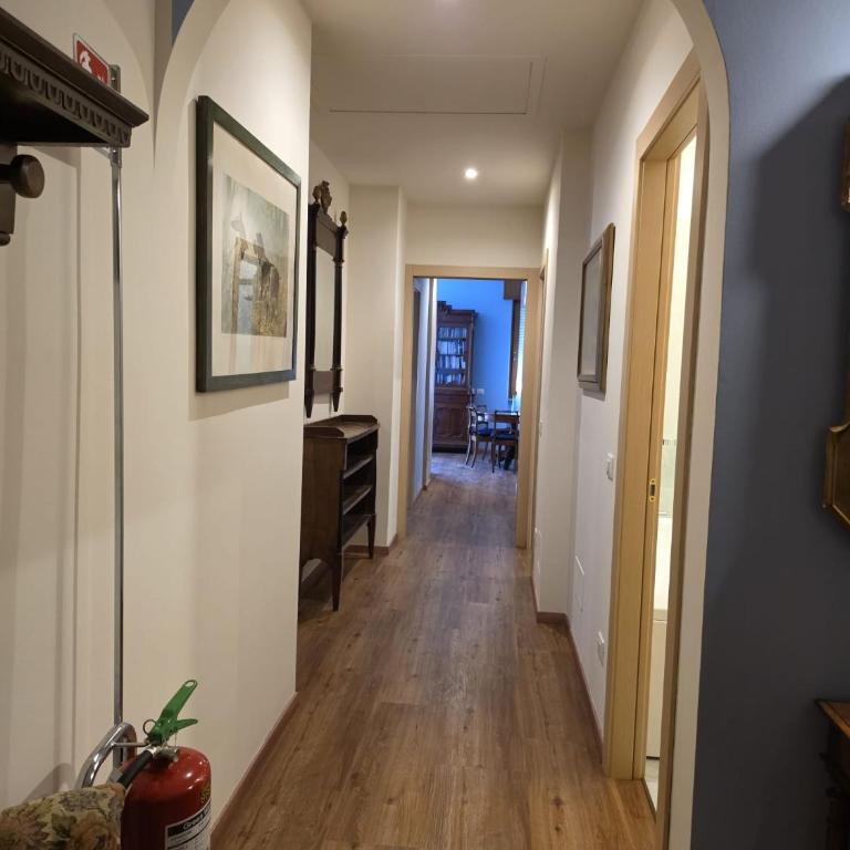 VeronaVera Barbarani Elegant Apartment - Appartamento con 2 Camere da Letto - 6