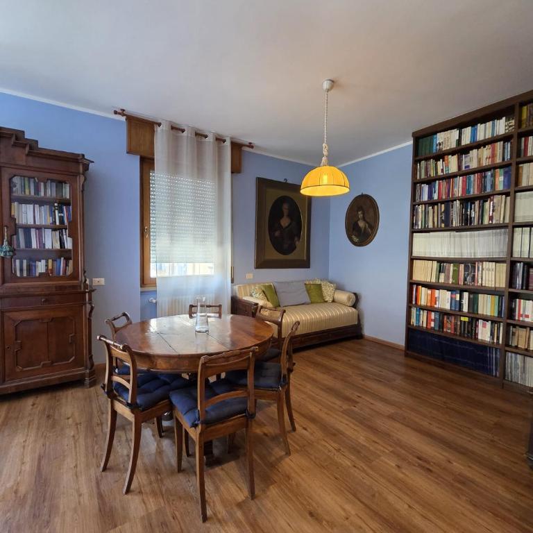 VeronaVera Barbarani Elegant Apartment - Appartamento con 2 Camere da Letto - 1