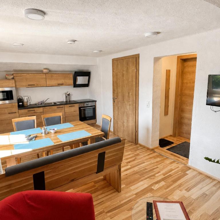 Appartements-Restaurant Schwaiger direkt beim Lift und wunderschönen Bergblick - Apartment - 16